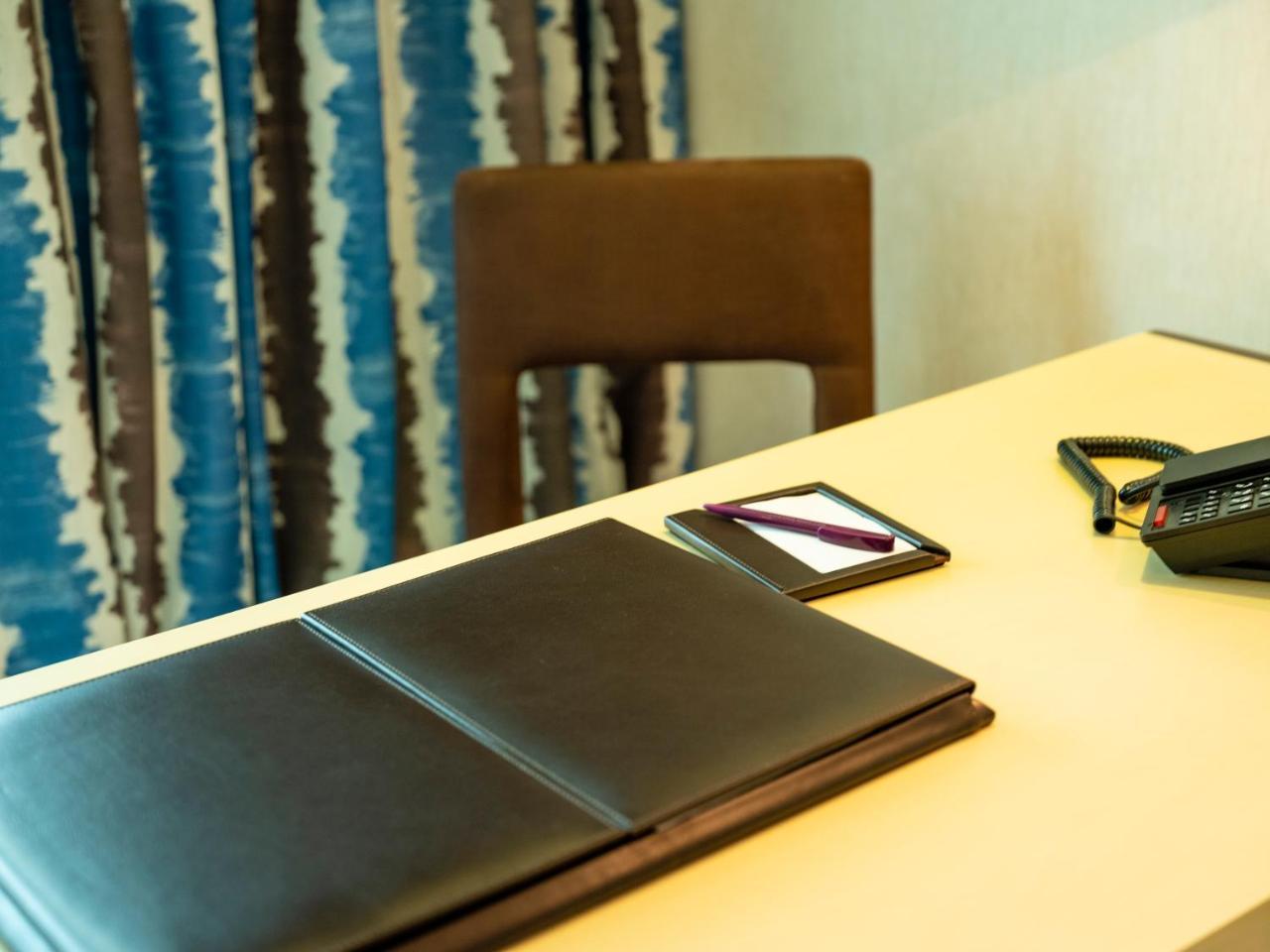 דוחה Retaj Salwa Resort & Spa מראה חיצוני תמונה A guest room at the hotel